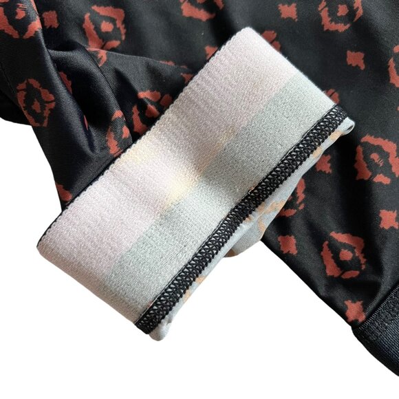 The Upside Women's Geometric High Rise Crop Active Legging  Black Size XS - Picture 6 of 6